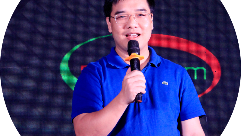 Đội ngũ lãnh đạo