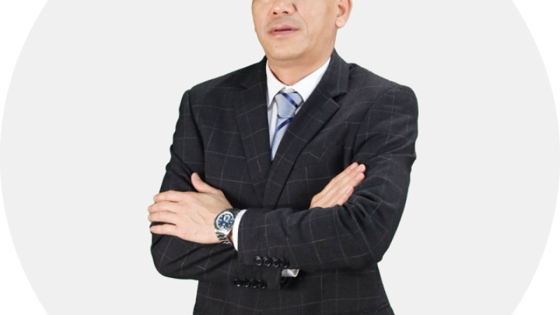 Đội ngũ lãnh đạo