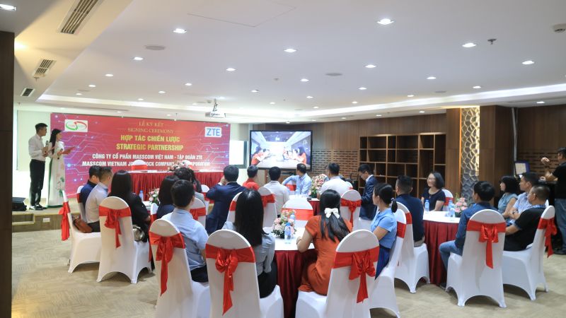 Phân phối thiết bị công nghệ năm 2025: Tái định hình theo nhu cầu thực tế và dữ liệu người dùng