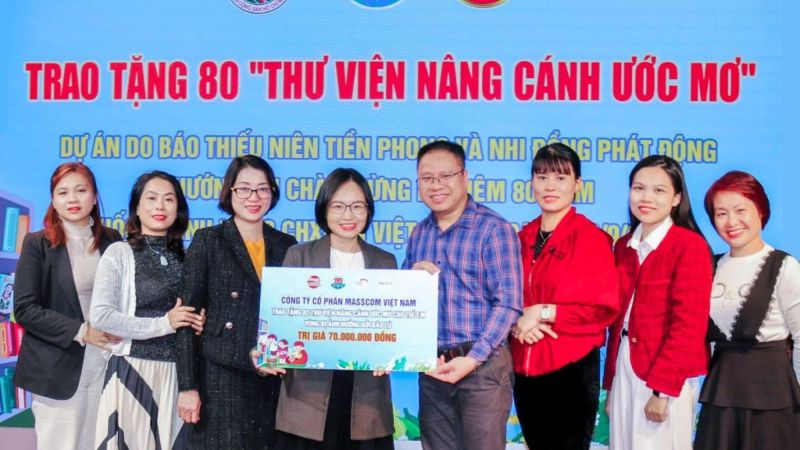 Masscom hỗ trợ miền Trung khắc phục hậu quả mưa lũ